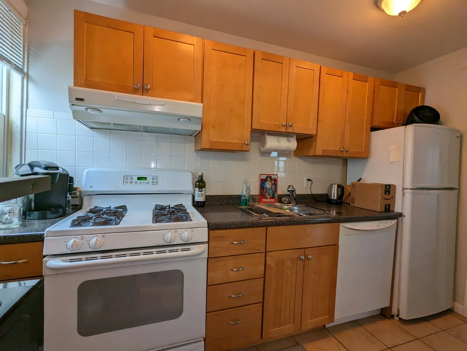 1 bed, 1 bath apartment for rent at 69 Raymond Ave Unit 1, Teele Square — photo 7 of 16