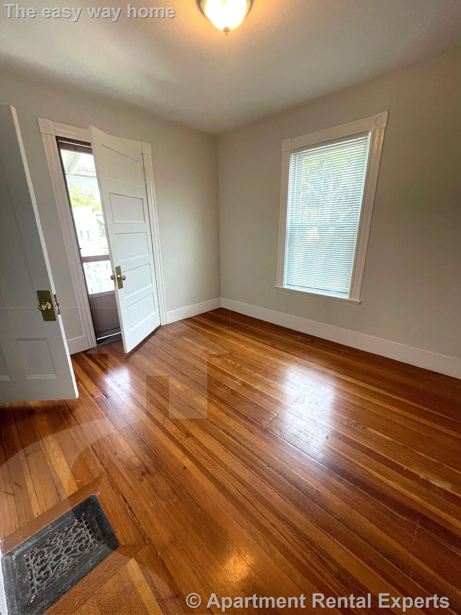 4 bed, 1 bath apartment for rent at 69 Raymond Ave Unit 3, Tufts — photo 14 of 17