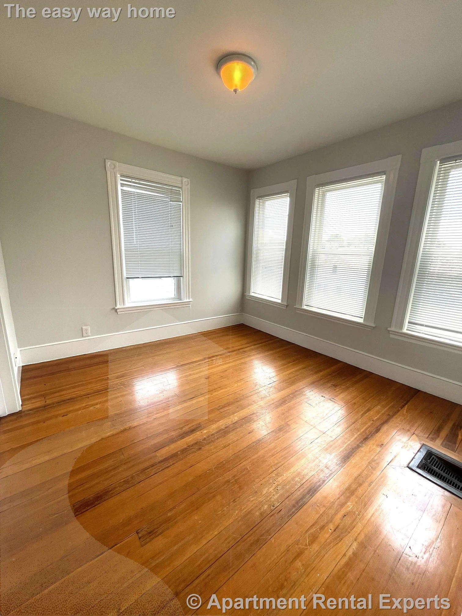 4 bed, 1 bath apartment for rent at 69 Raymond Ave Unit 3, Tufts — photo 7 of 17