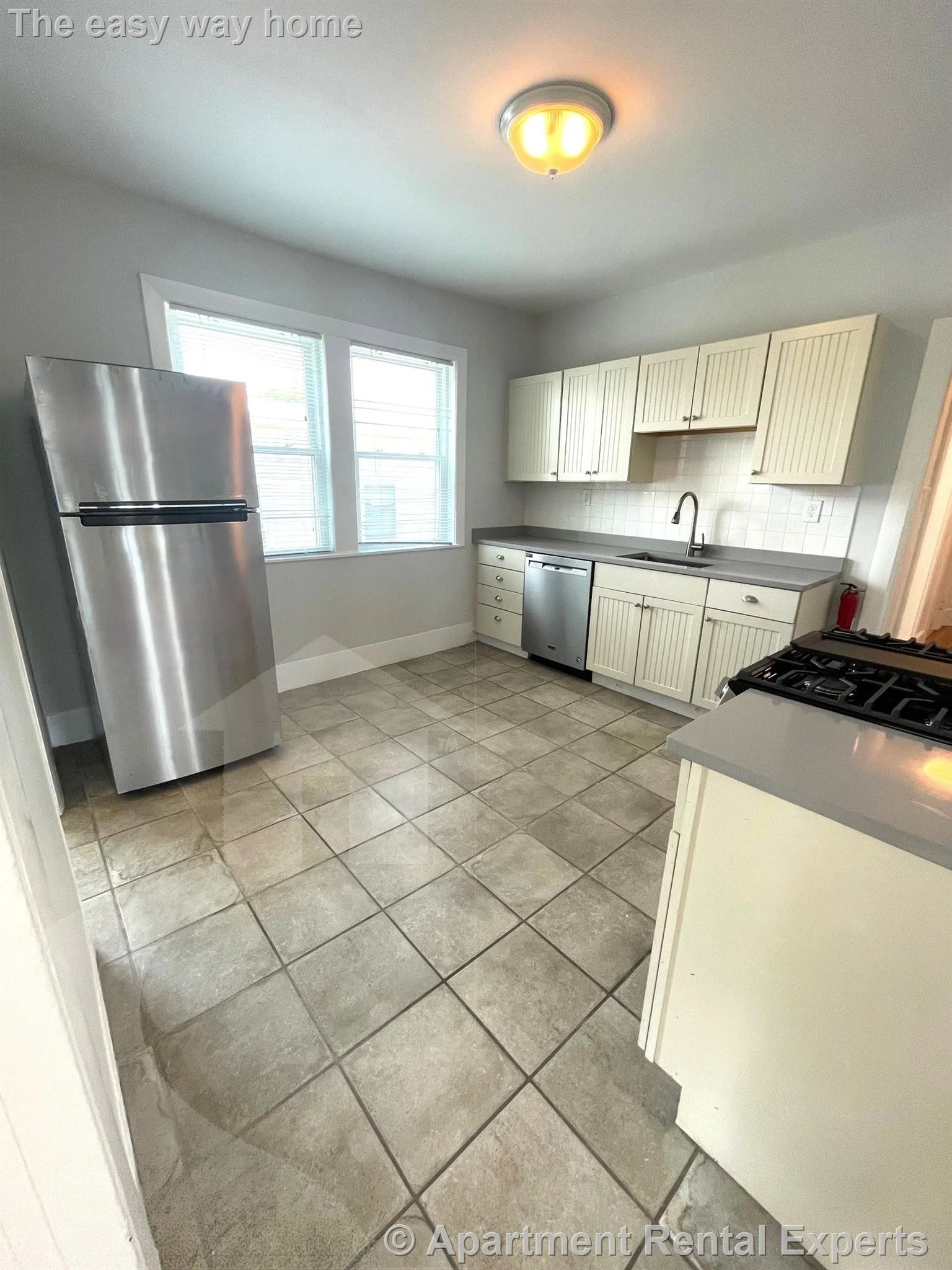 4 bed, 1 bath apartment for rent at 69 Raymond Ave Unit 3, Tufts