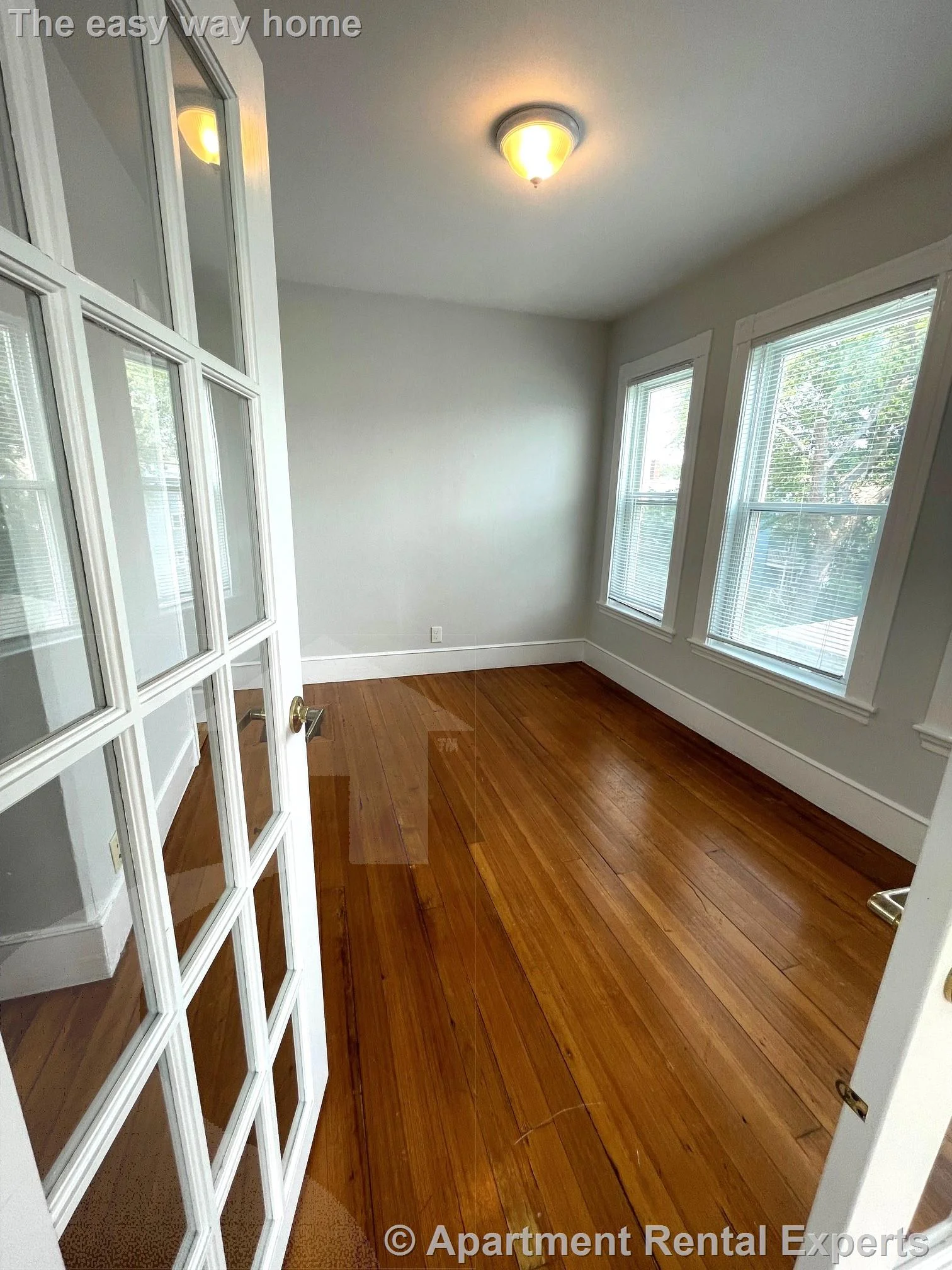 4 bed, 1 bath apartment for rent at 69 Raymond Ave Unit 3, Tufts — photo 10 of 17