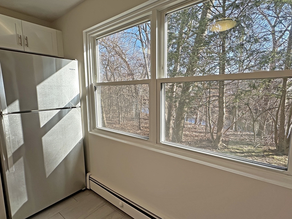 3 bed, 1 bath apartment for rent at 69 Saco St Unit 69, Newton Upper Falls — photo 7 of 19