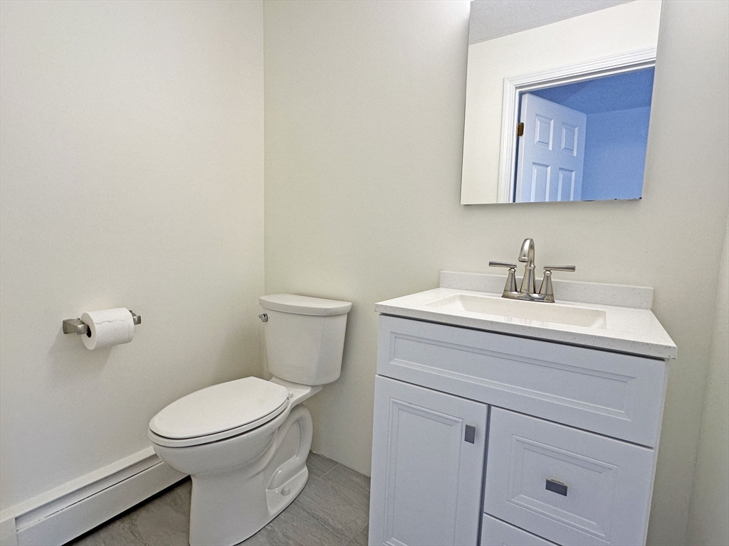 3 bed, 1 bath apartment for rent at 69 Saco St Unit 69, Newton Upper Falls — photo 17 of 19