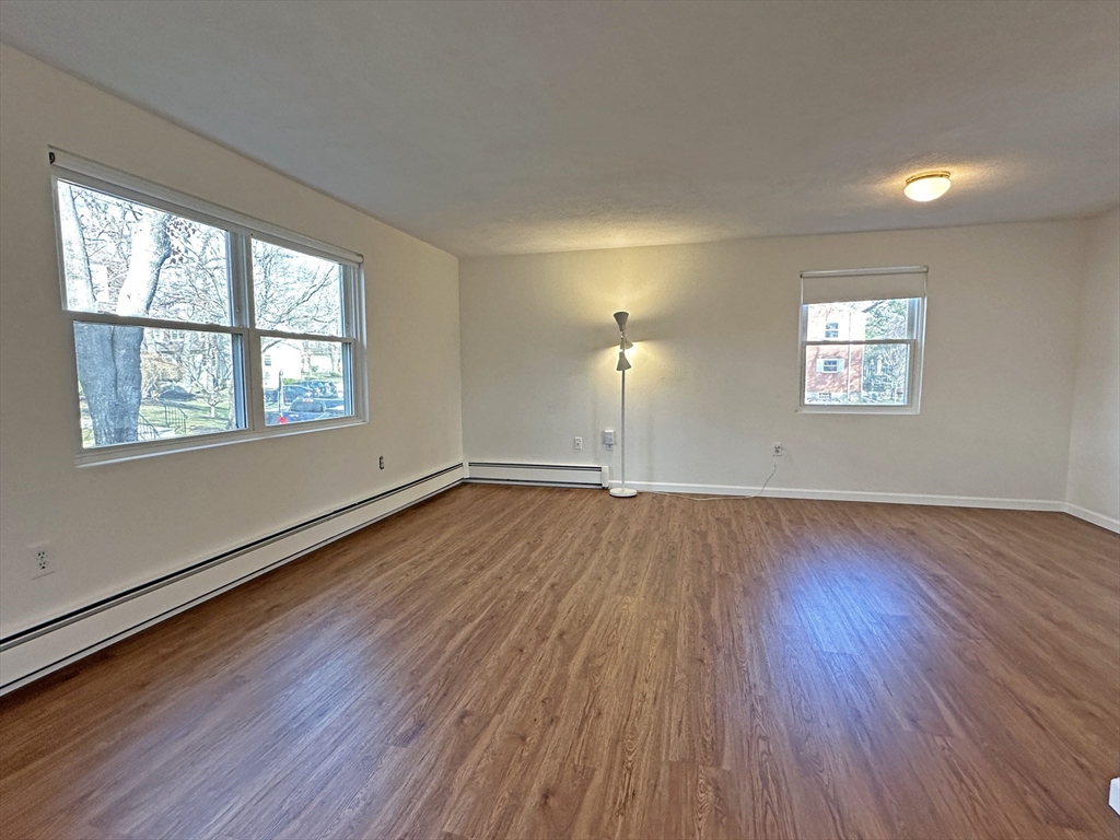 3 bed, 1 bath apartment for rent at 69 Saco St Unit 69, Newton Upper Falls — photo 10 of 19