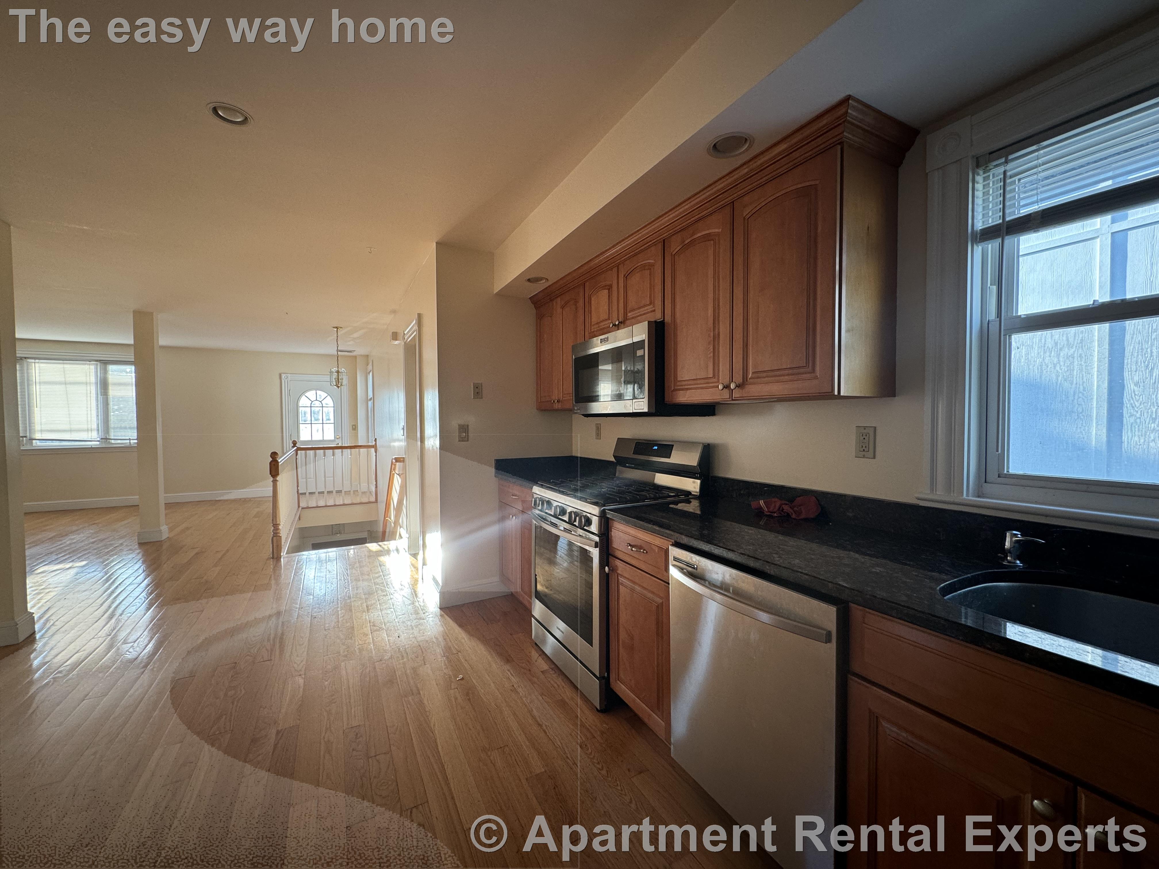 3 bed, 2 bath apartment for rent at 69 School St Unit 2, Union Square — photo 2 of 25