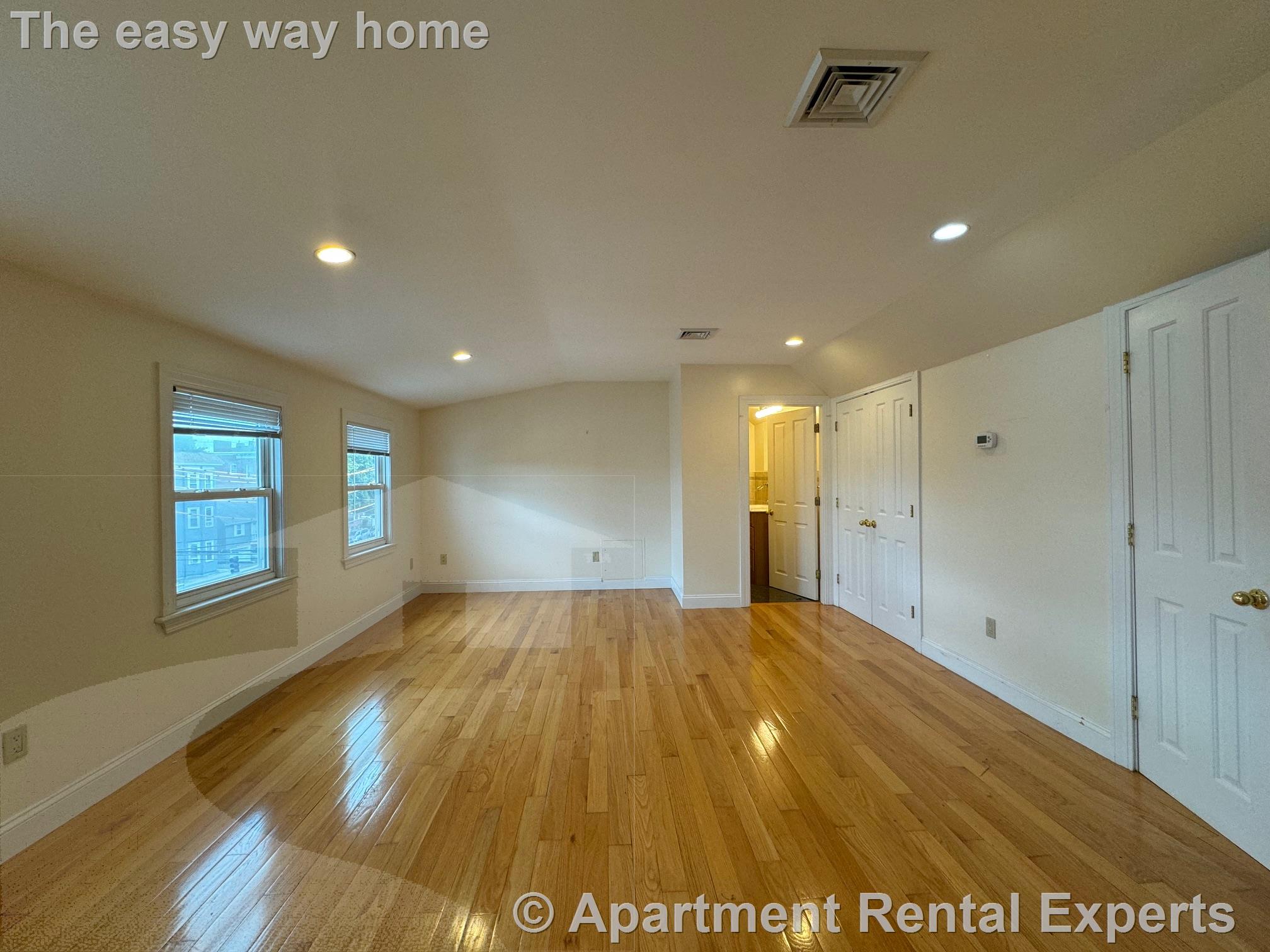 3 bed, 2 bath apartment for rent at 69 School St Unit 2, Union Square — photo 18 of 25