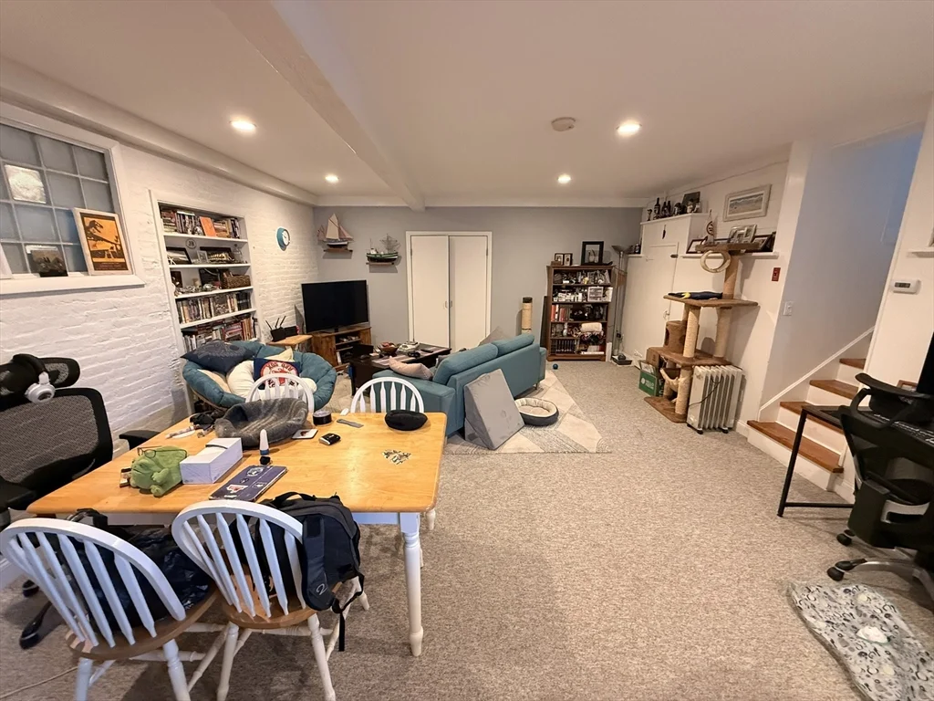 2 bed, 1 bath apartment for rent at 69 Seaverns Ave Unit 1, Jamaica Plain — photo 15 of 32