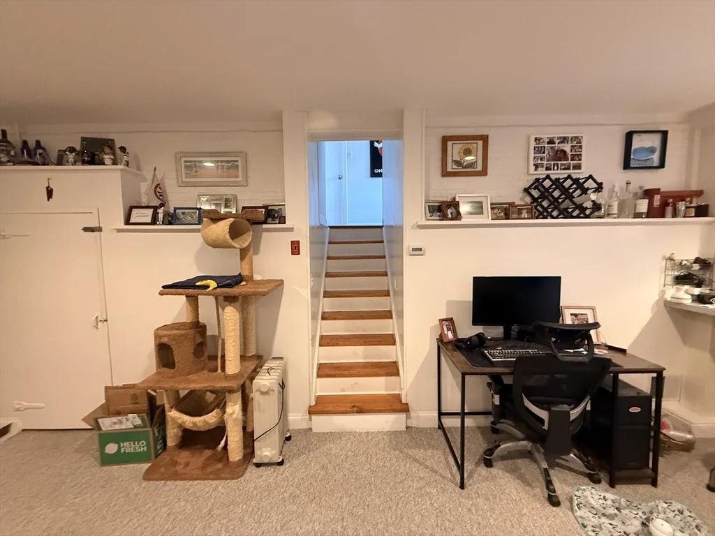 2 bed, 1 bath apartment for rent at 69 Seaverns Ave Unit 1, Jamaica Plain — photo 17 of 32