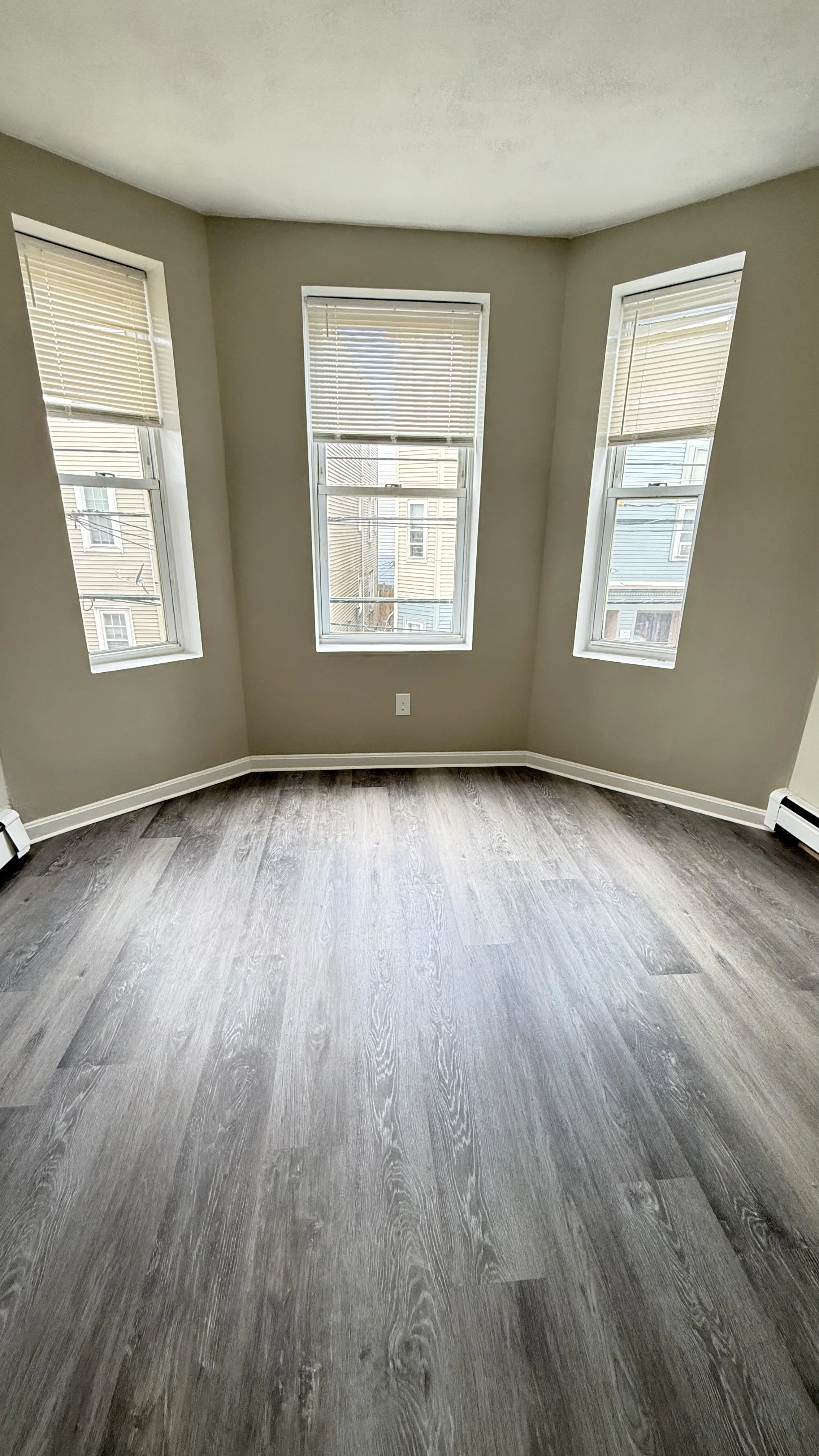 2 bed, 1 bath apartment for rent at 69 Shawmut St Unit 2, Chelsea — photo 9 of 11
