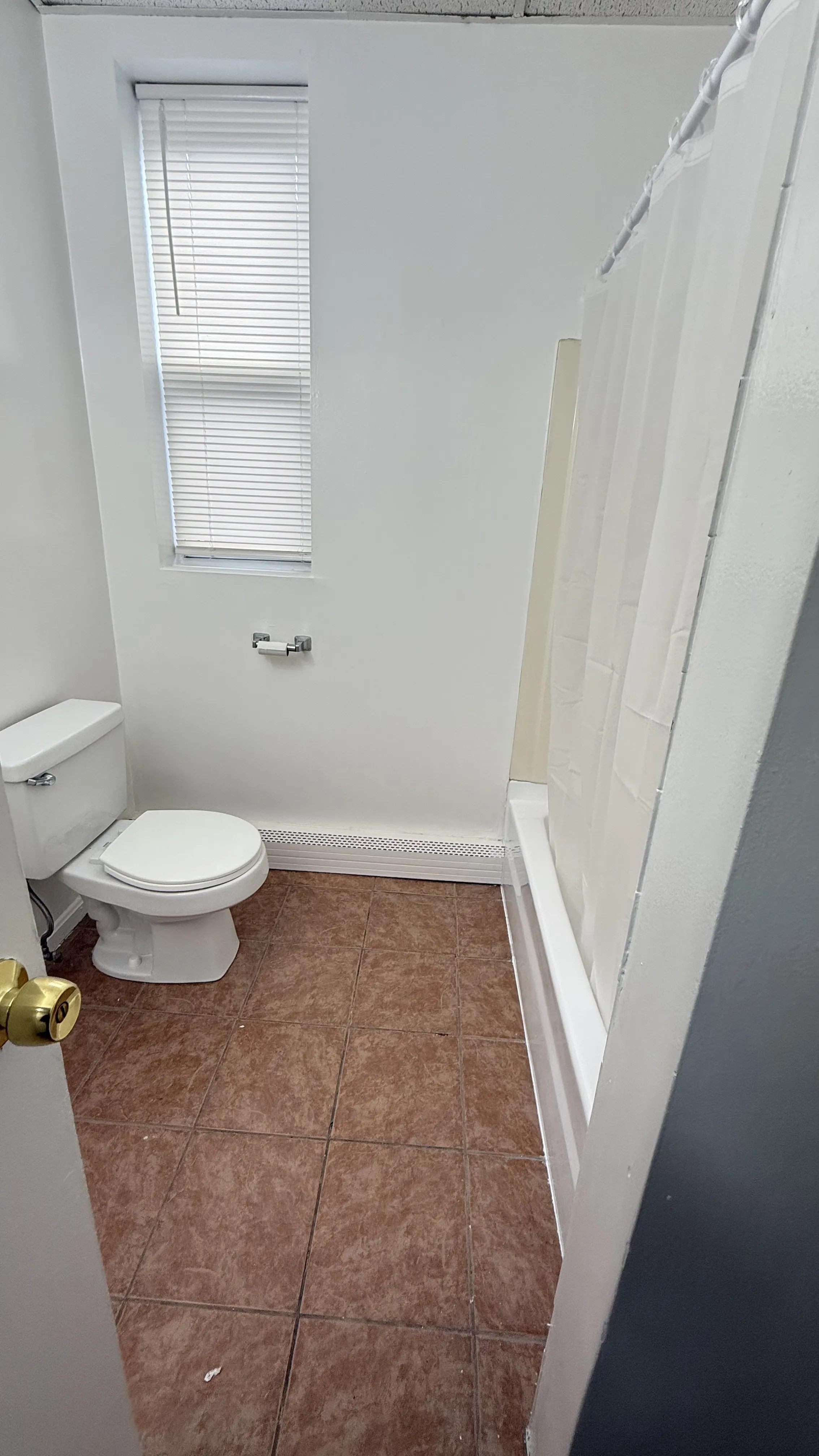 2 bed, 1 bath apartment for rent at 69 Shawmut St Unit 2, Chelsea — photo 7 of 11