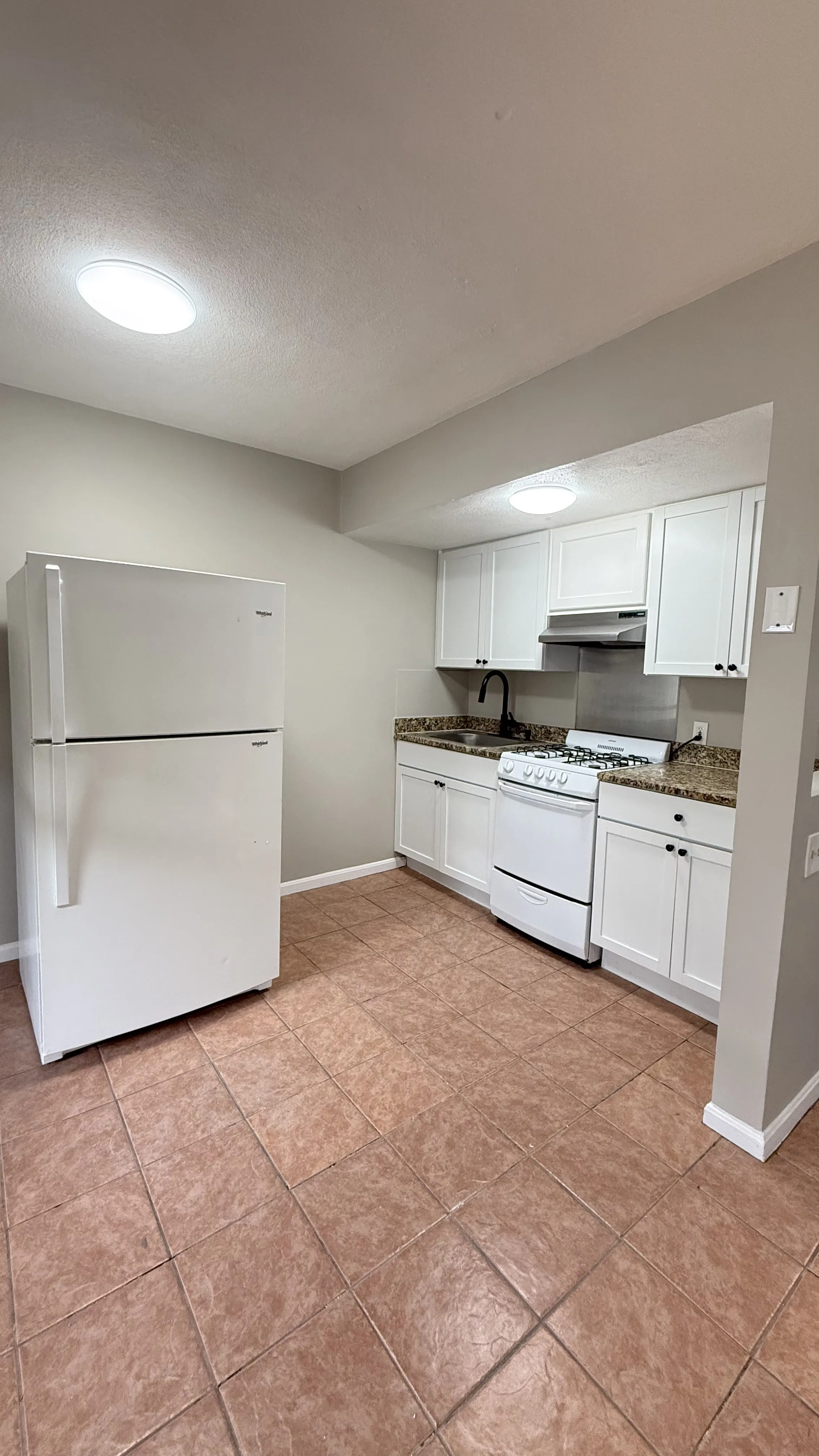 2 bed, 1 bath apartment for rent at 69 Shawmut St Unit 2, Chelsea