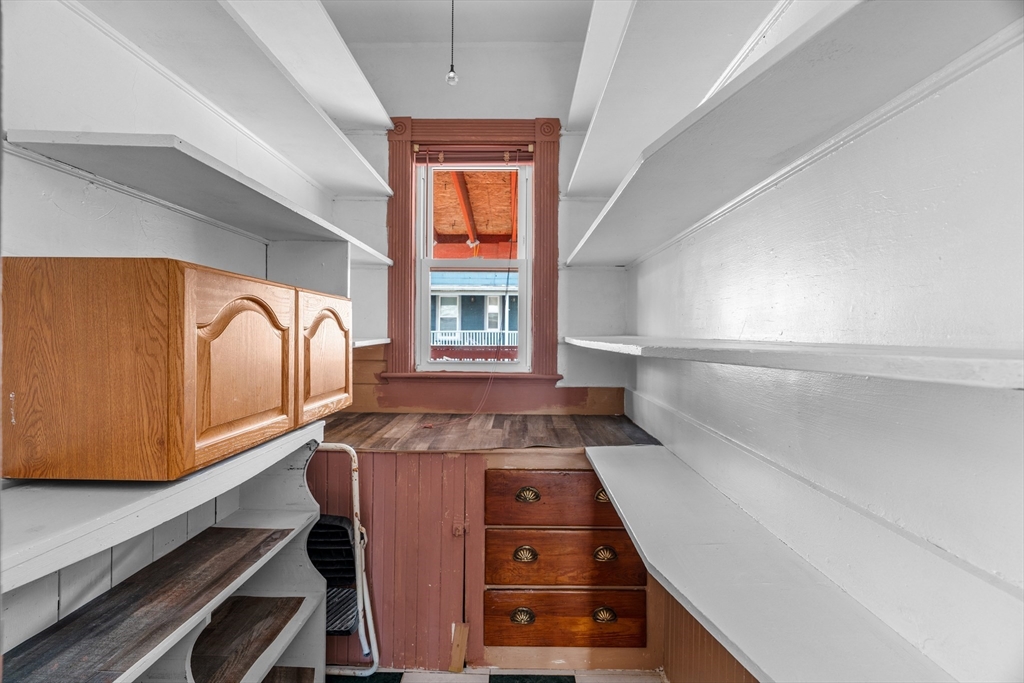 3 bed, 1 bath apartment for rent at 69 Shepton St Unit 2, Dorchester — photo 15 of 16