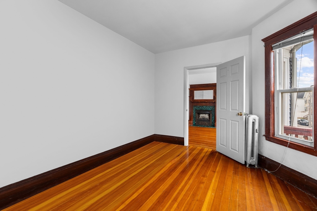 3 bed, 1 bath apartment for rent at 69 Shepton St Unit 2, Dorchester — photo 7 of 16