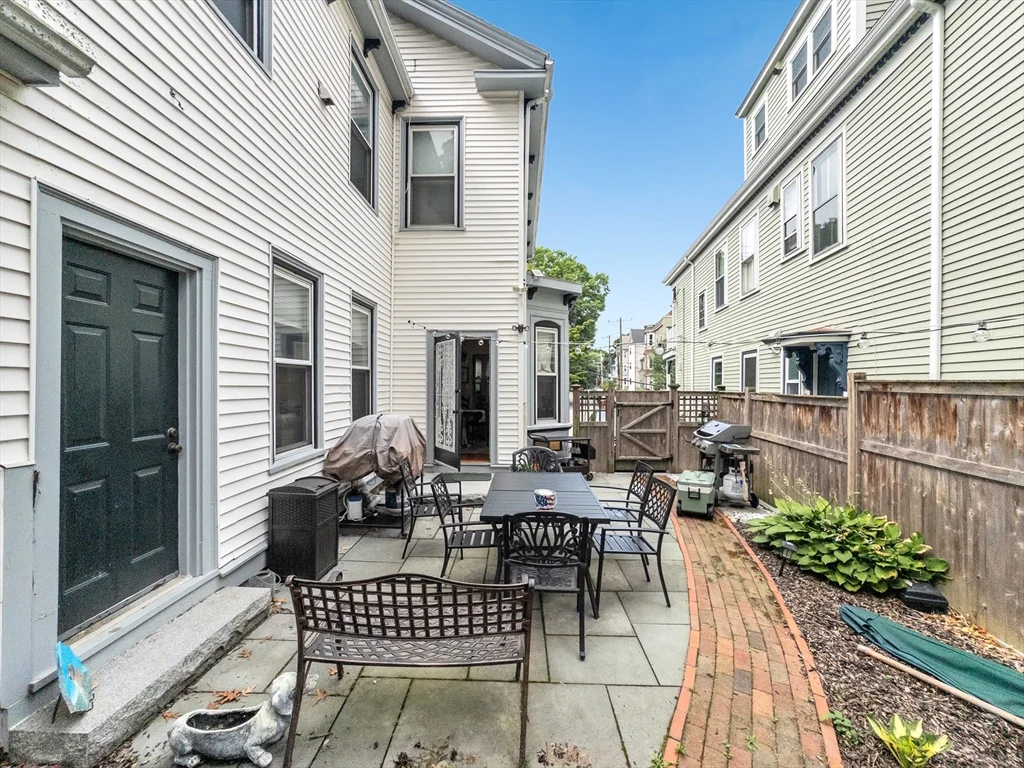 2 bed, 1 bath apartment for rent at 69 Spring Park Ave Unit 1, Jamaica Plain — photo 24 of 27
