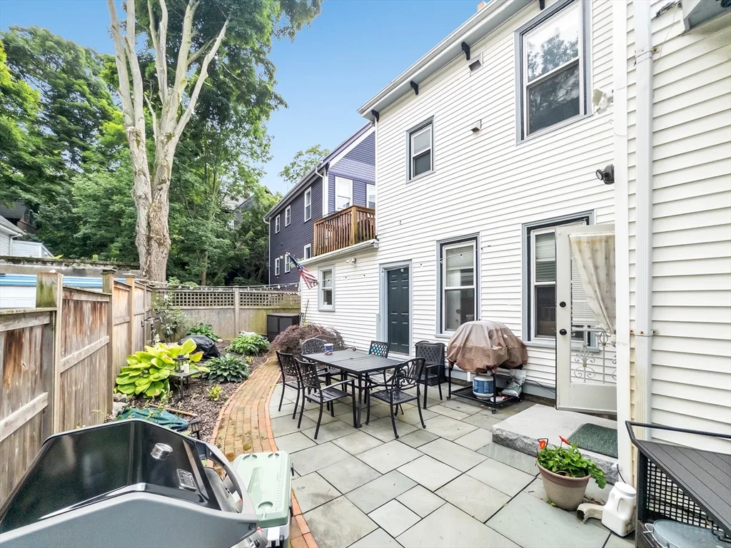 2 bed, 1 bath apartment for rent at 69 Spring Park Ave Unit 1, Jamaica Plain — photo 22 of 27