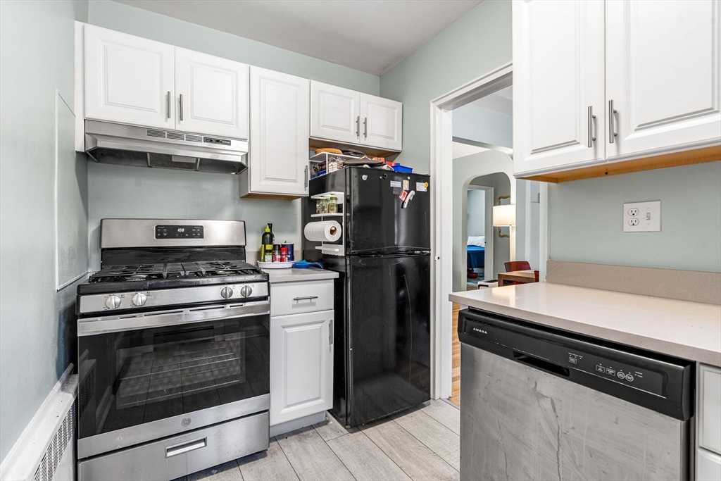 2 bed, 1 bath apartment for rent at 69 Strathmore Unit 3, Brighton — photo 8 of 16