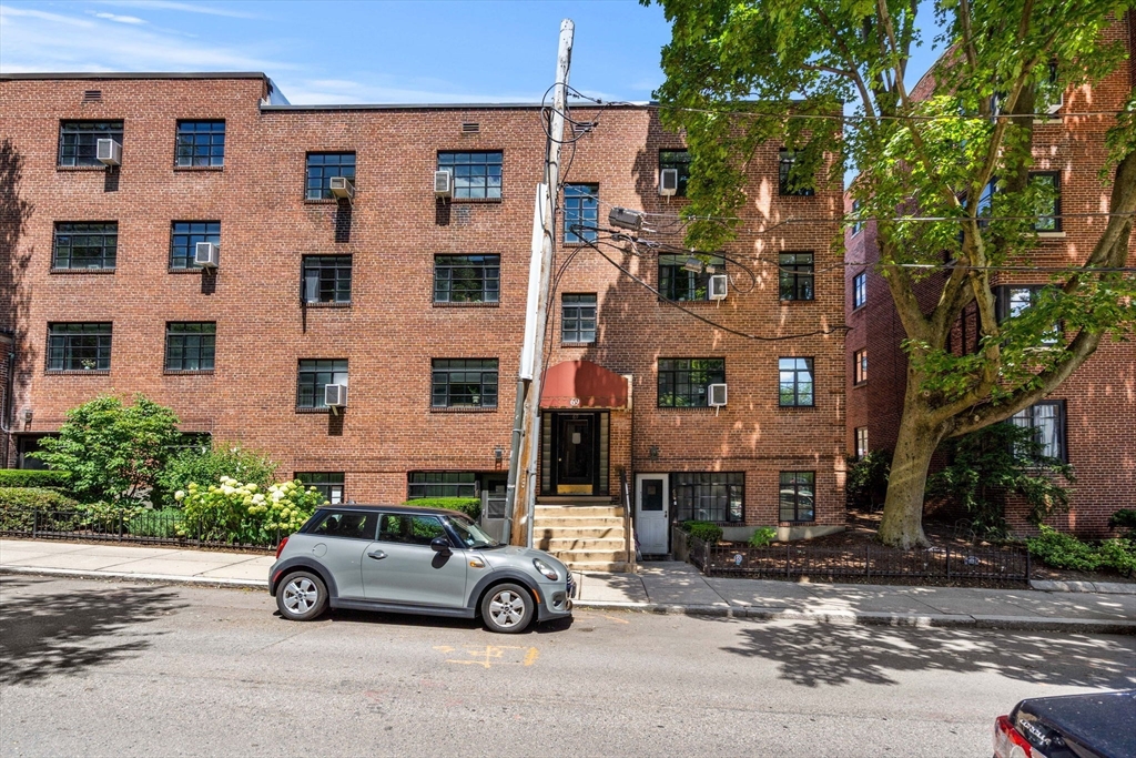 2 bed, 1 bath apartment for rent at 69 Strathmore Unit 3, Brighton — photo 16 of 16