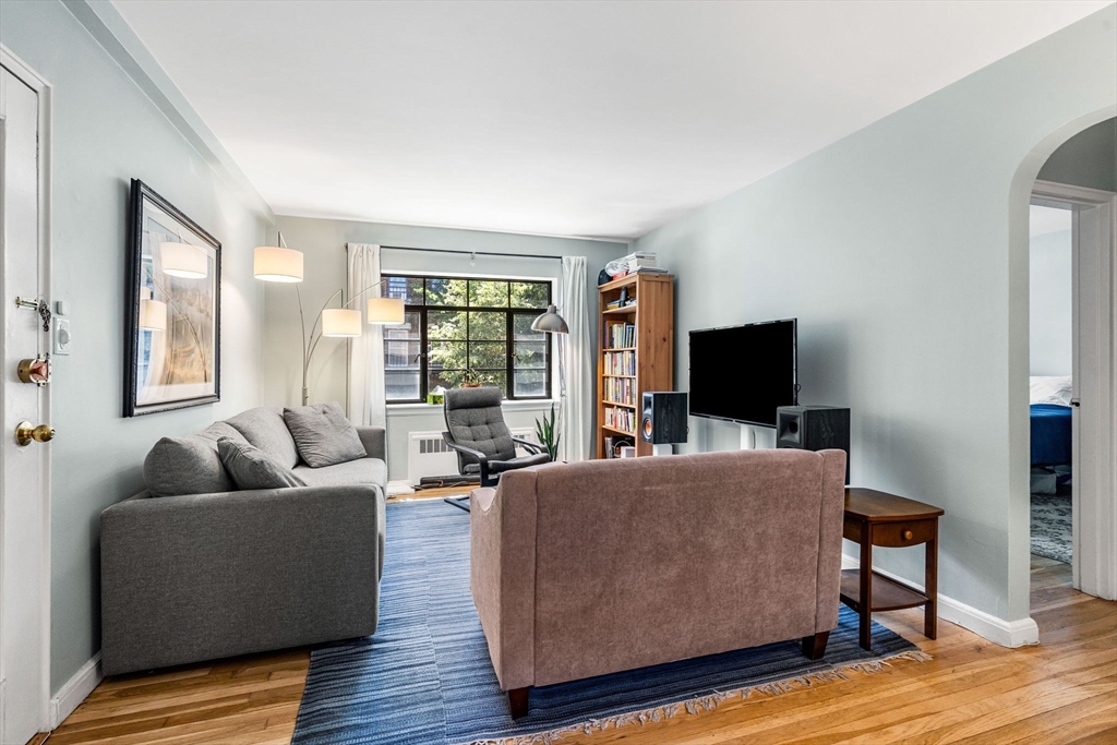 2 bed, 1 bath apartment for rent at 69 Strathmore Unit 3, Brighton — photo 3 of 16