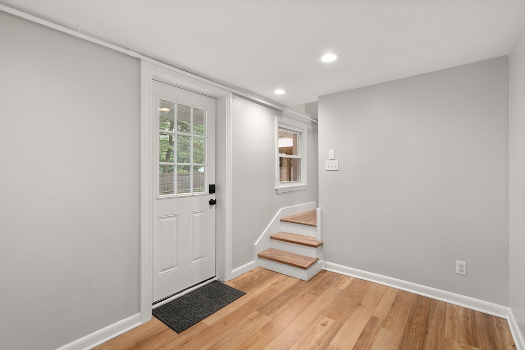 3 bed, 1 bath apartment for rent at 69 Summit Ave Unit 0, Marlborough — photo 19 of 31