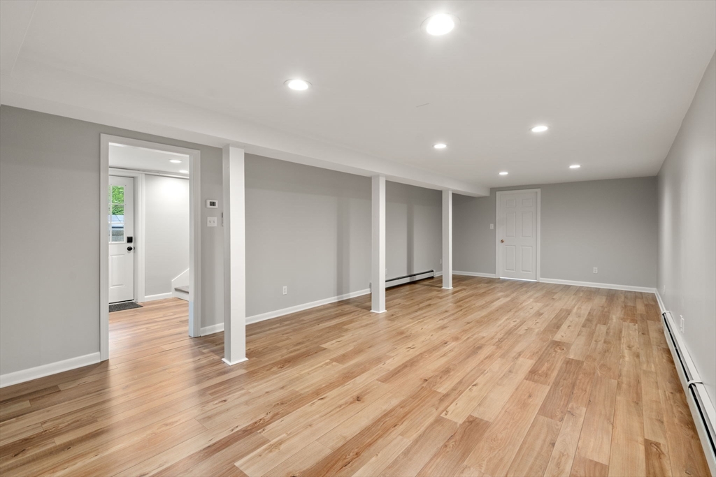3 bed, 1 bath apartment for rent at 69 Summit Ave Unit 0, Marlborough — photo 21 of 31