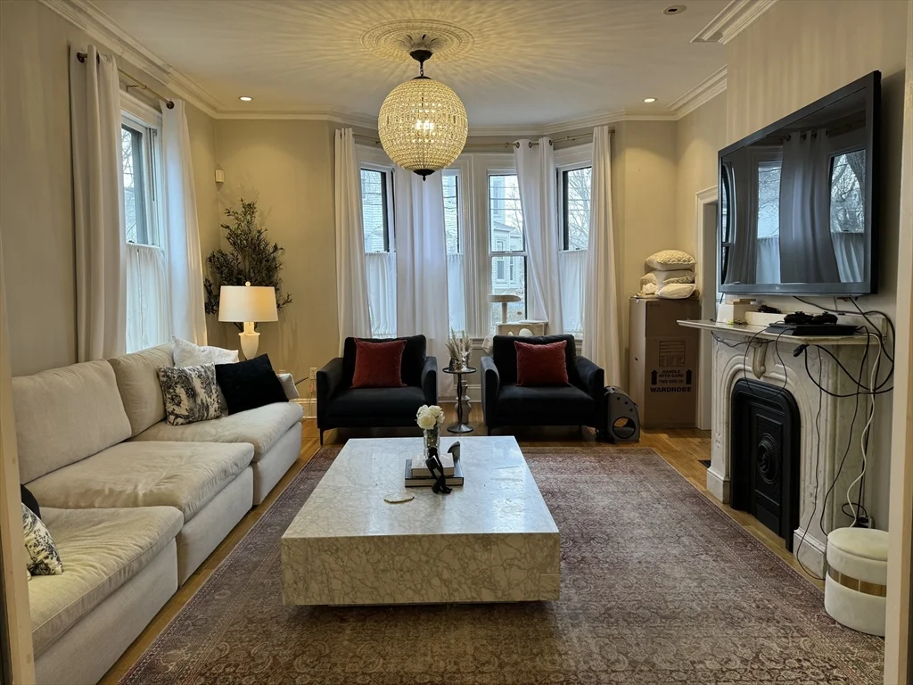 2 bed, 2 bath apartment for rent at 69 Walnut St Unit 1, Prospect Hill — photo 5 of 16