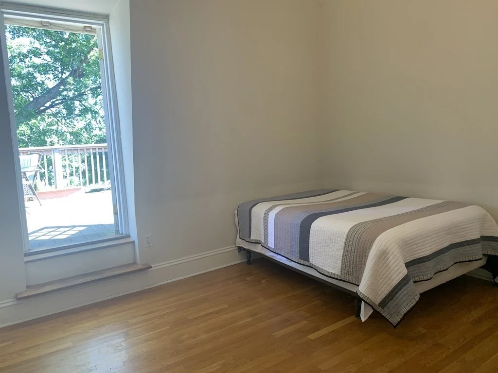 3 bed, 1.5 bath apartment for rent at 69 Walnut St Unit 2, Prospect Hill — photo 6 of 10