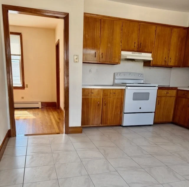 2 bed, 1 bath apartment for rent at 69 Washington St Unit 2, Peabody — photo 4 of 18