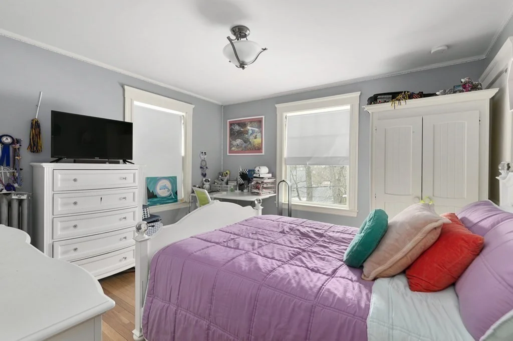 3 bed, 1 bath apartment for rent at 69 Westminster Ave, Arlington Heights — photo 9 of 11