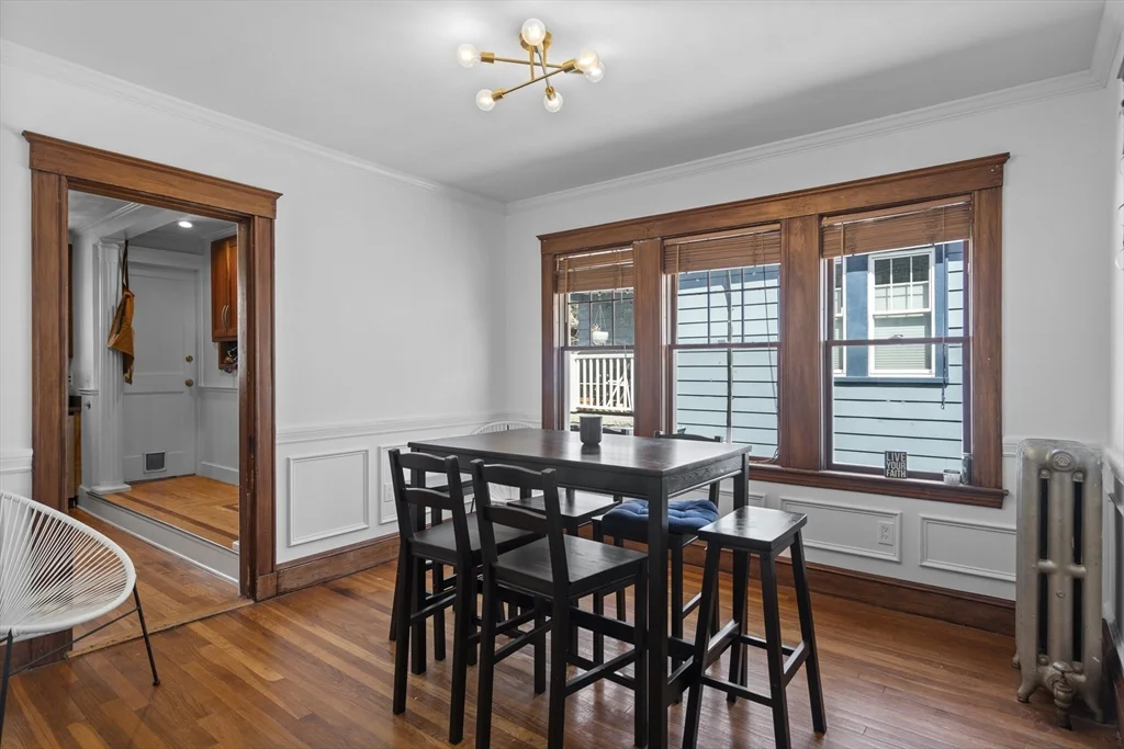 4 bed, 1 bath apartment for rent at 69 Westmoreland St Unit 2, Dorchester — photo 3 of 16