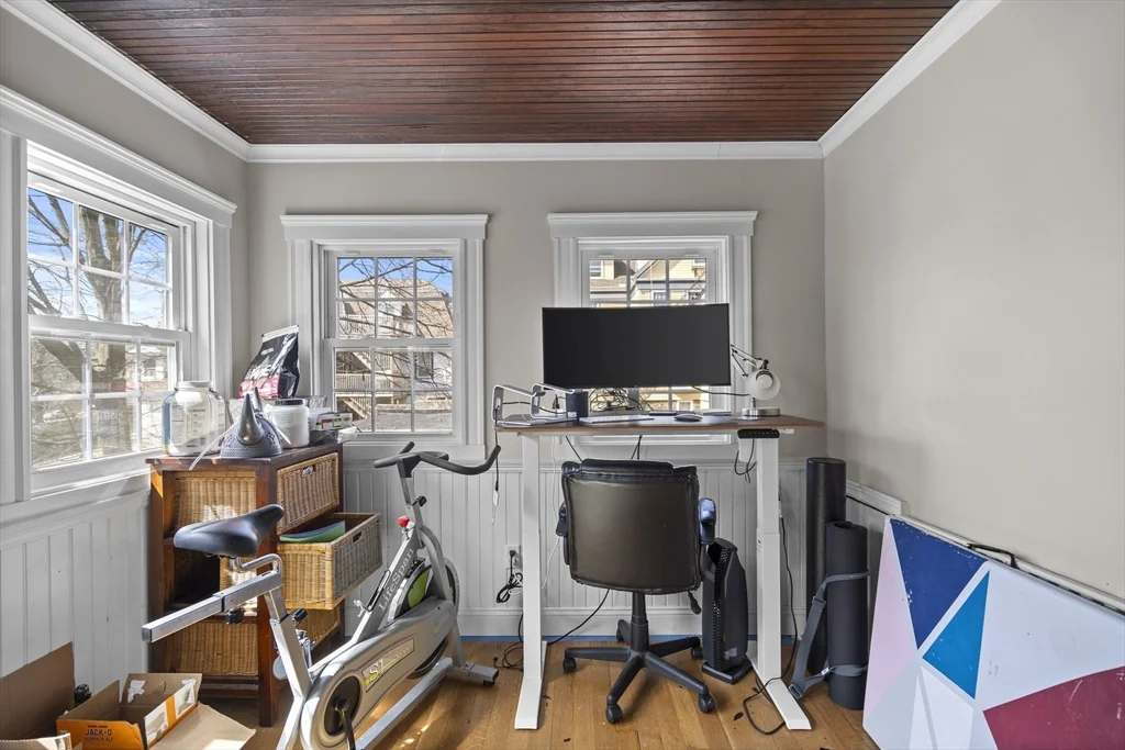4 bed, 1 bath apartment for rent at 69 Westmoreland St Unit 2, Dorchester — photo 13 of 16