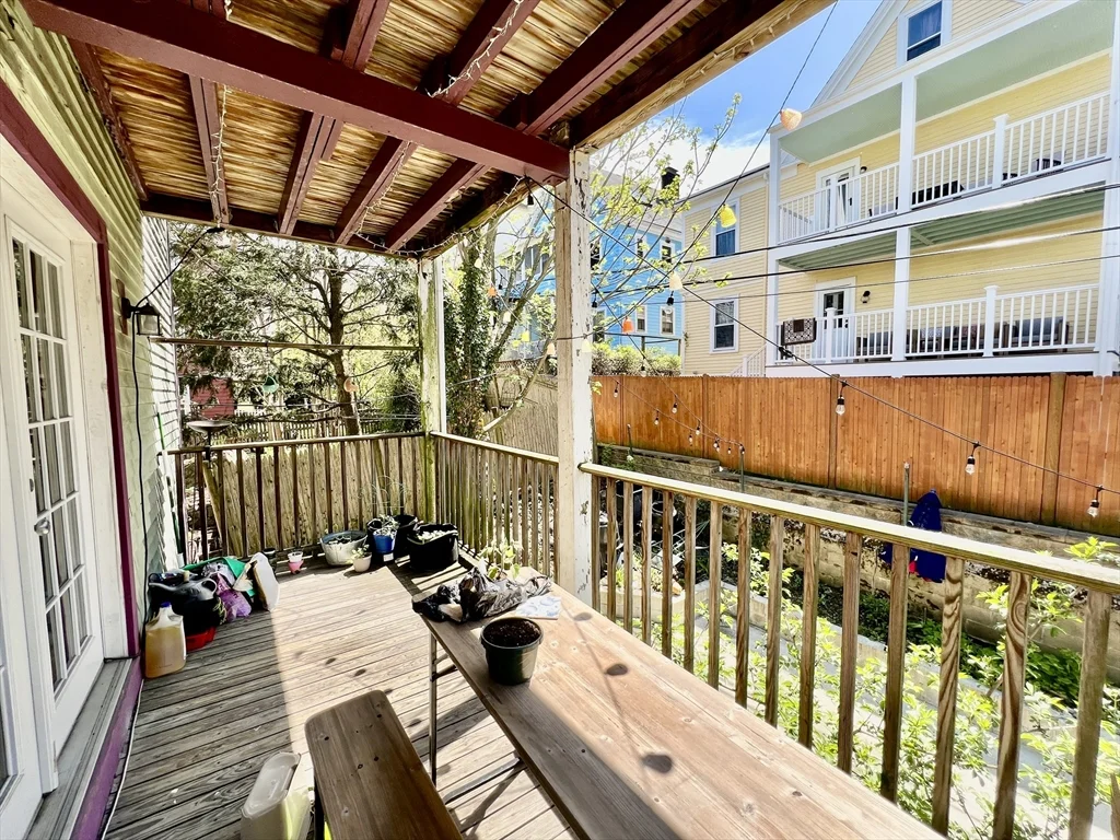 3 bed, 1 bath apartment for rent at 69 Woodlawn St Unit 2, Jamaica Plain — photo 18 of 18