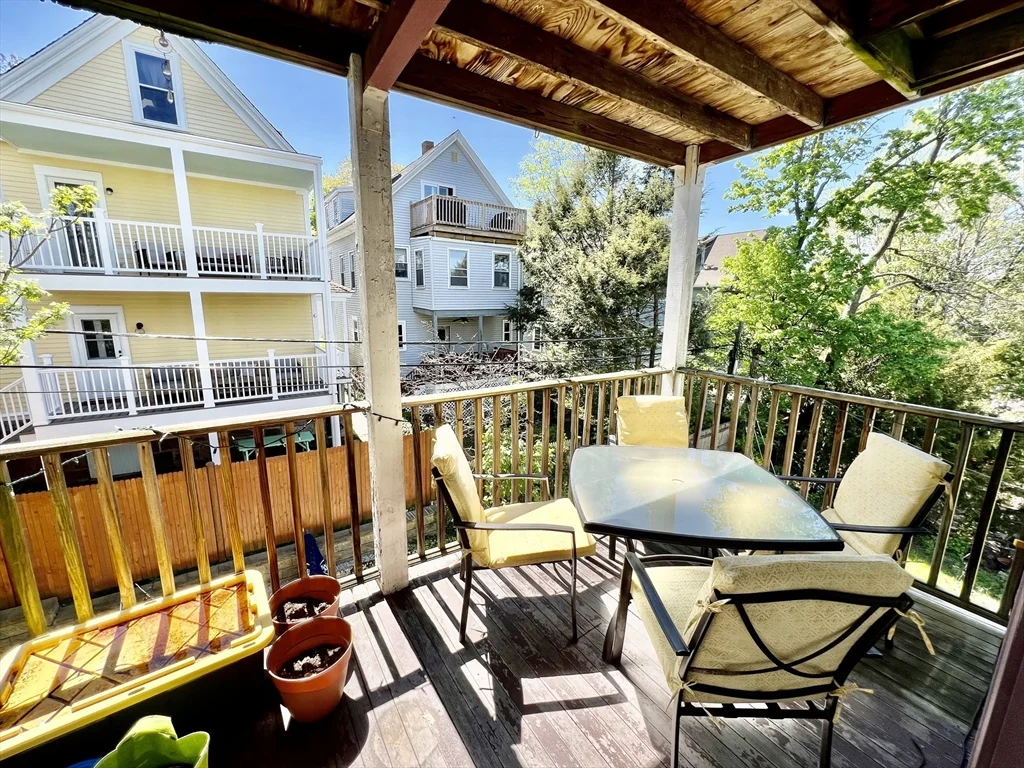 3 bed, 1 bath apartment for rent at 69 Woodlawn St Unit 3, Jamaica Plain — photo 18 of 19
