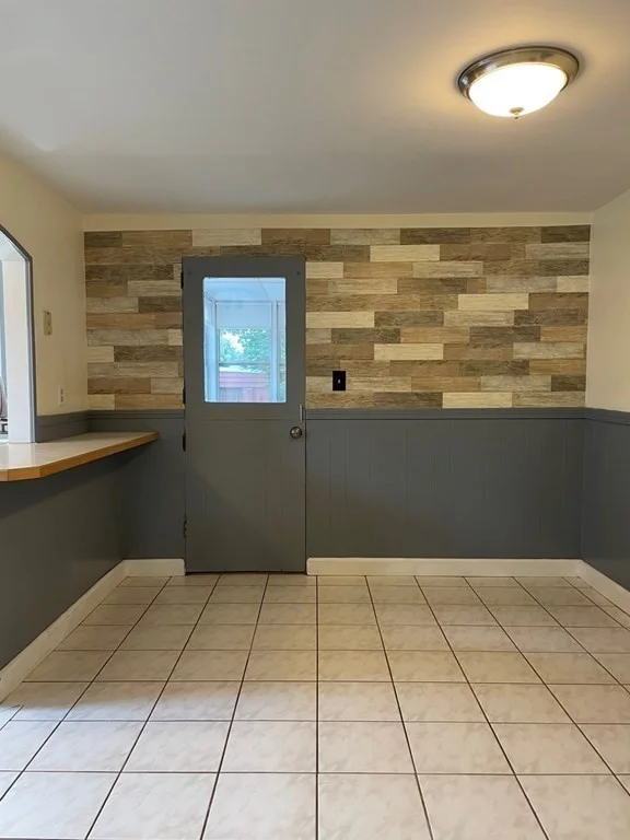 2 bed, 1 bath apartment for rent at 69 York Ave Unit 69, Watertown — photo 5 of 14