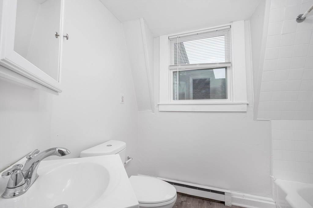 1 bed, 1 bath apartment for rent at 690-692 Main St Unit 2, Malden — photo 8 of 20