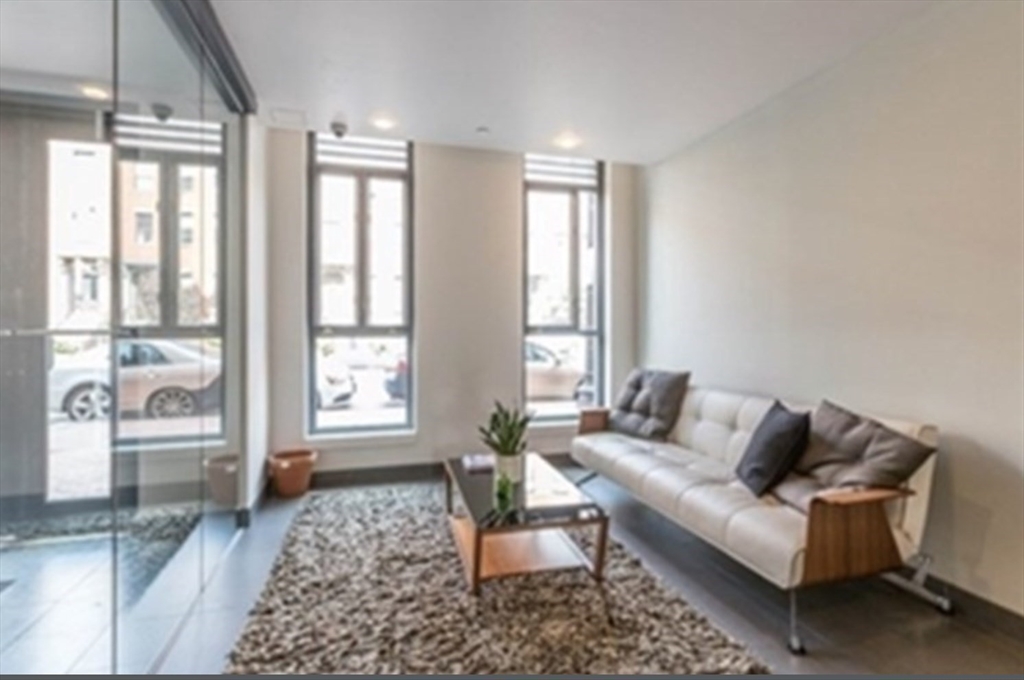 1 bed, 1 bath apartment for rent at 691 Massachusetts Ave Unit 102, Roxbury — photo 3 of 10