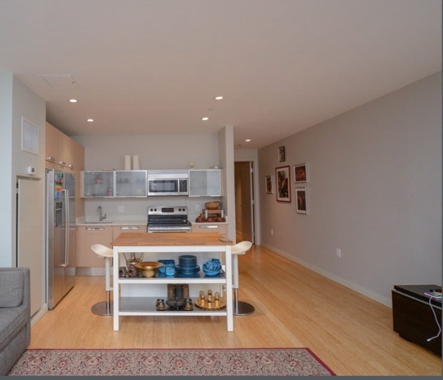 1 bed, 1 bath apartment for rent at 691 Massachusetts Ave Unit 102, Roxbury — photo 5 of 10