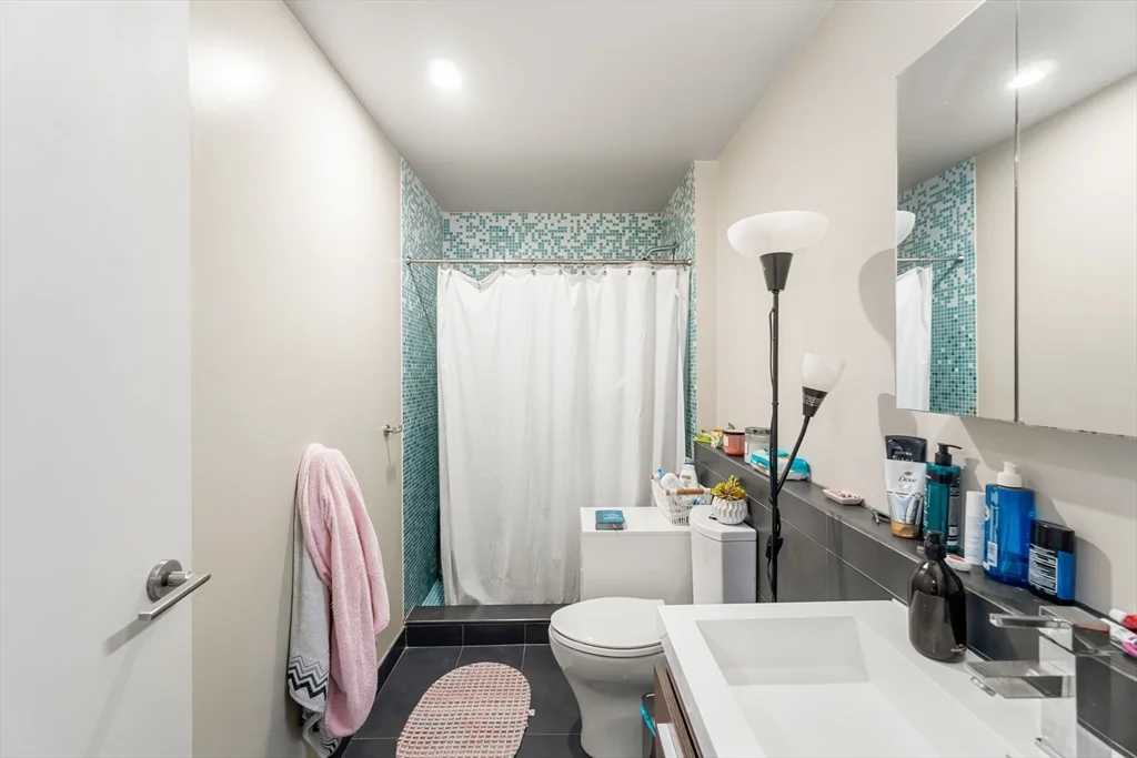 1 bed, 1 bath apartment for rent at 691 Massachusetts Ave Unit 304, South End — photo 14 of 30