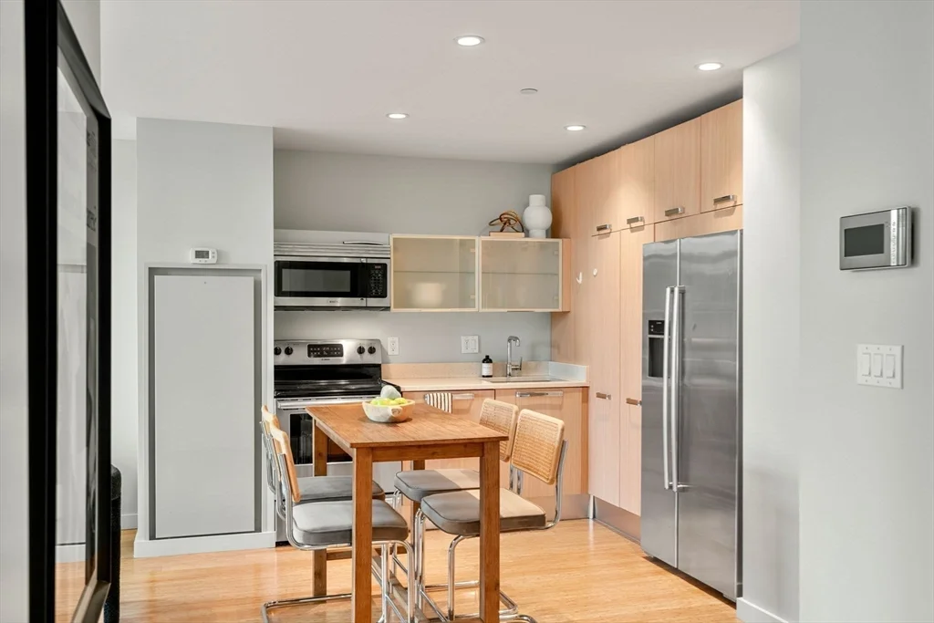 2 bed, 1 bath apartment for rent at 691 Massachusetts Ave Unit 507, Roxbury — photo 5 of 11