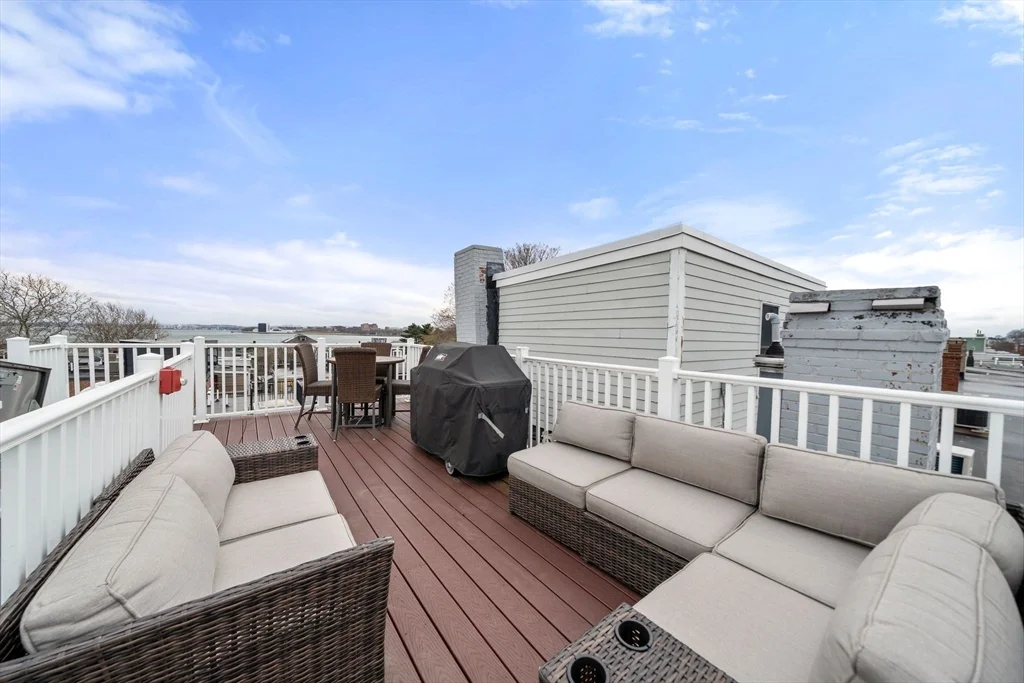 2 bed, 1 bath apartment for rent at 695 E 8th St Unit 3, South Boston — photo 20 of 29