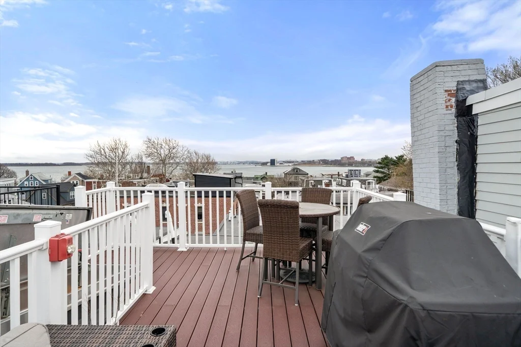 2 bed, 1 bath apartment for rent at 695 E 8th St Unit 3, South Boston — photo 22 of 29