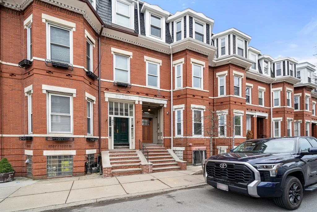 2 bed, 1 bath apartment for rent at 695 E 8th St Unit 3, South Boston — photo 29 of 29