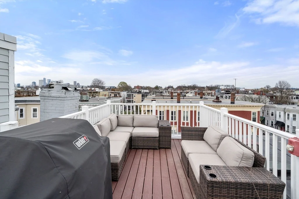 2 bed, 1 bath apartment for rent at 695 E 8th St Unit 3, South Boston — photo 24 of 29