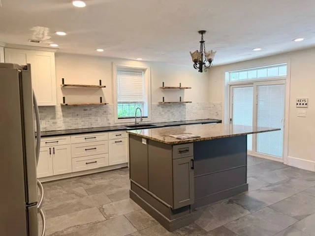 3 bed, 3 bath apartment for rent at 698 Salem St Unit 1, Lynnfield — photo 8 of 22