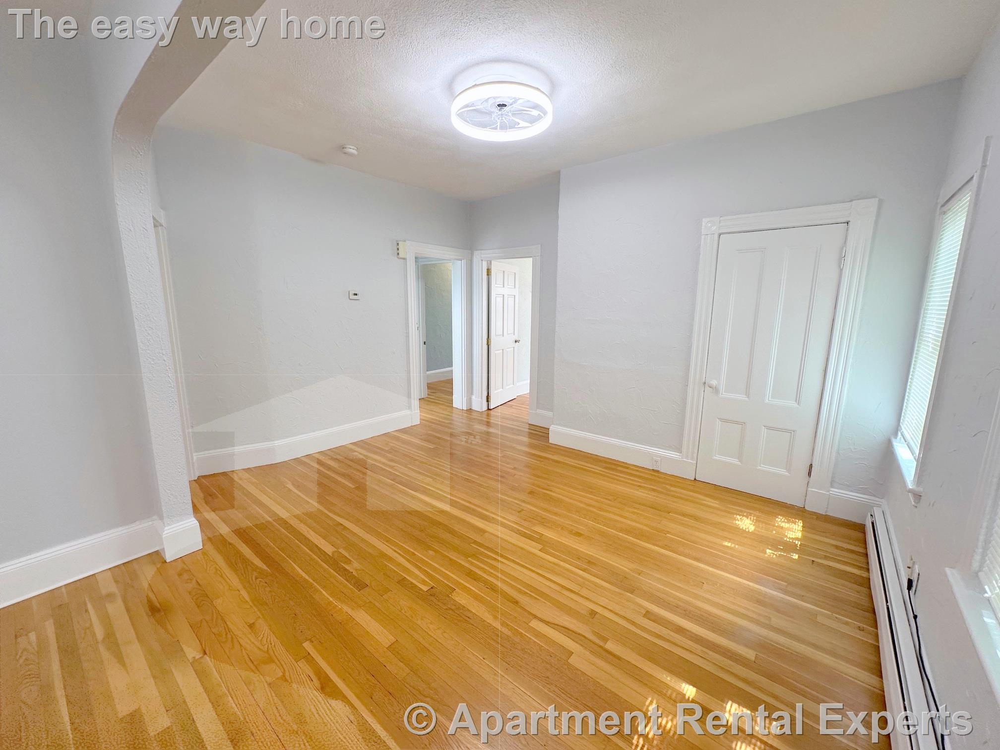 2 bed, 1 bath apartment for rent at 6A Edward St, Magoun Square — photo 6 of 16