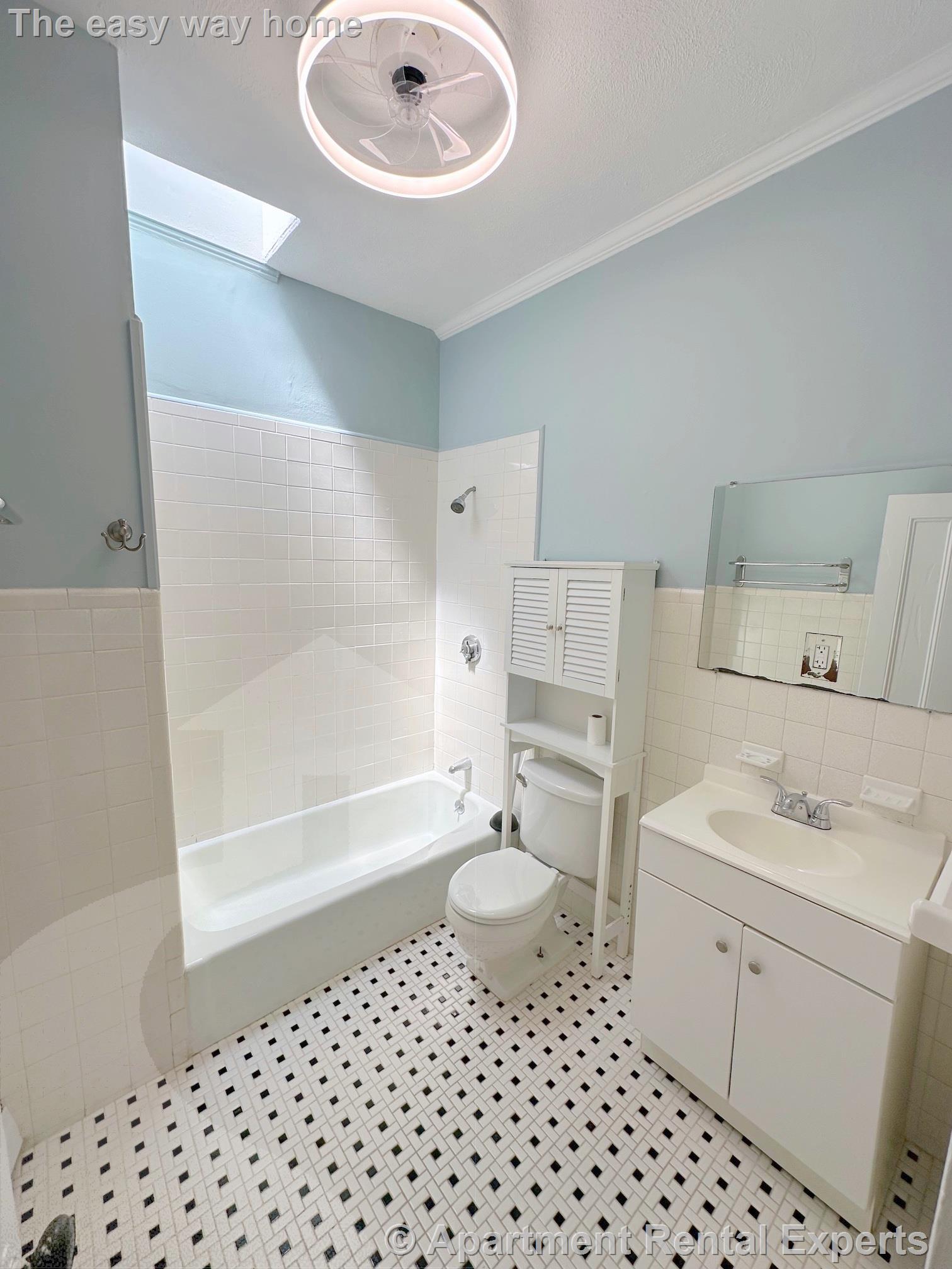 2 bed, 1 bath apartment for rent at 6A Edward St, Magoun Square — photo 10 of 16