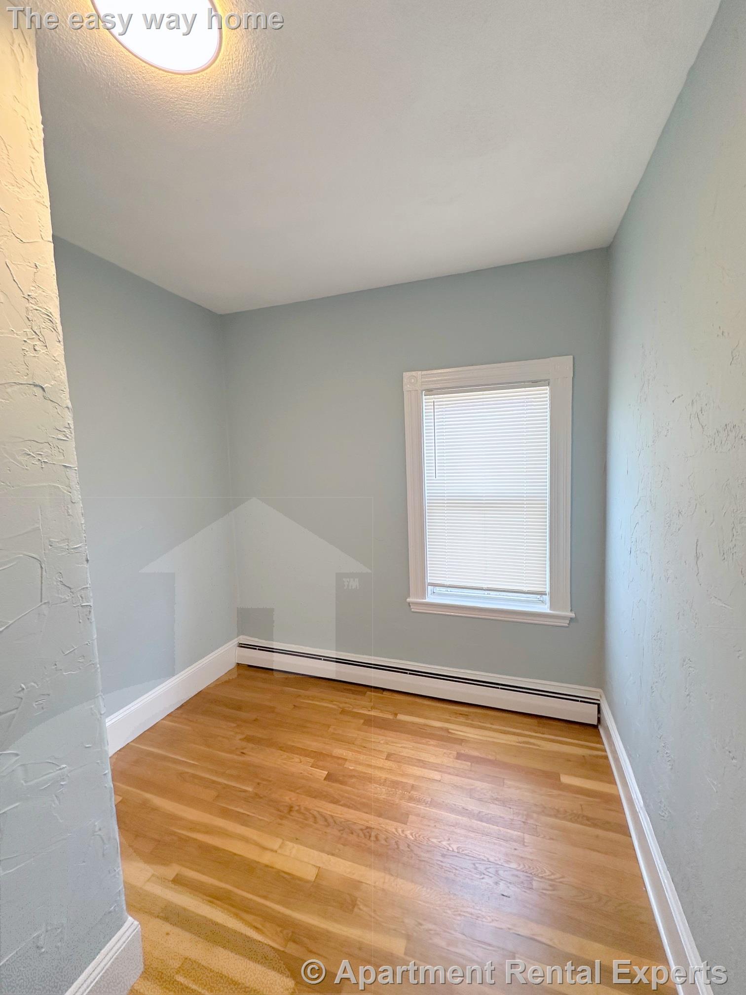 2 bed, 1 bath apartment for rent at 6A Edward St, Magoun Square — photo 11 of 16