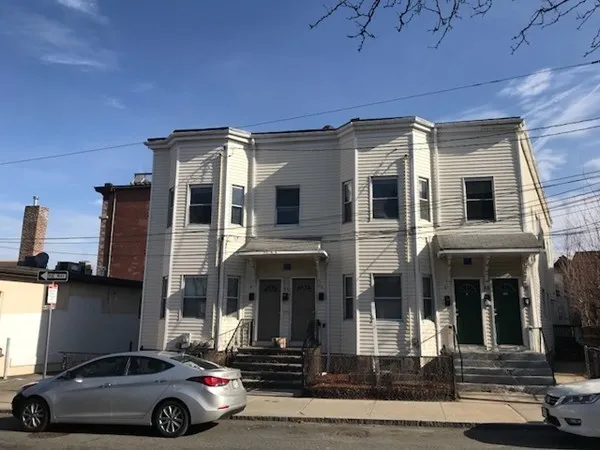 2 bed, 1 bath apartment for rent at 6A Islington St Unit 1, Allston — photo 1 of 3