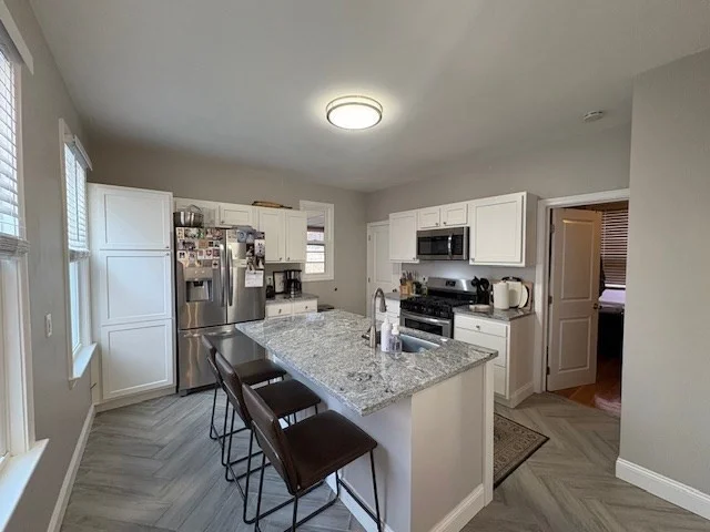 3 bed, 1 bath apartment for rent at 7 1/2 Edward St Unit 1, Medford — photo 1 of 13