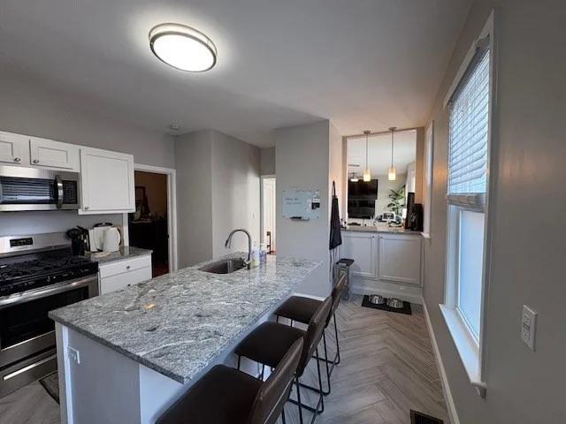 3 bed, 1 bath apartment for rent at 7 1/2 Edward St Unit 1, Medford — photo 2 of 13
