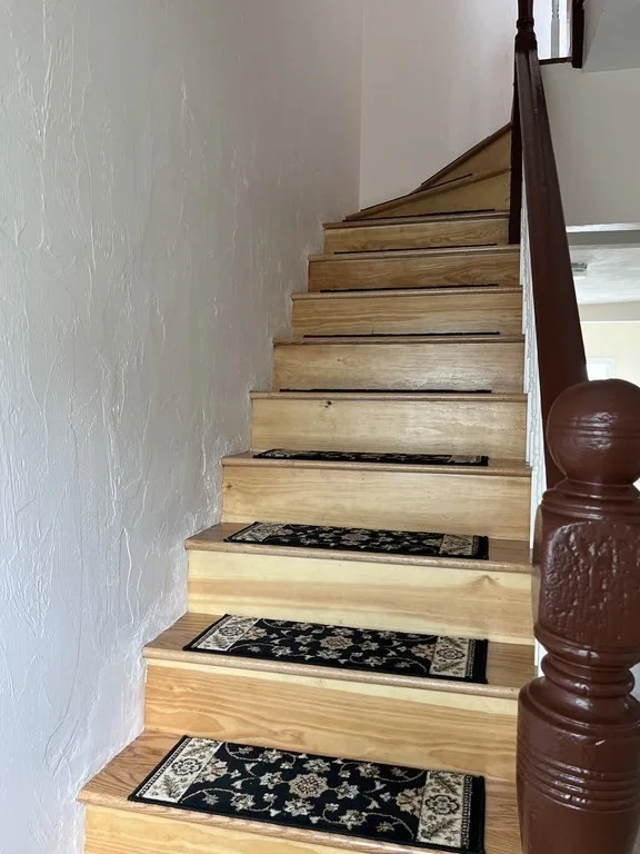 4 bed, 1.5 bath apartment for rent at 7 3rd St Unit 1, Medford — photo 7 of 12